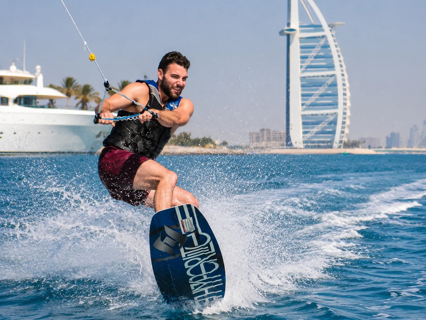 Wakeboarding in Dubai